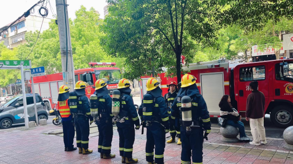 蒸湘区联合街道社区卫生服务中心联合区消防大队开展消防应急演练
